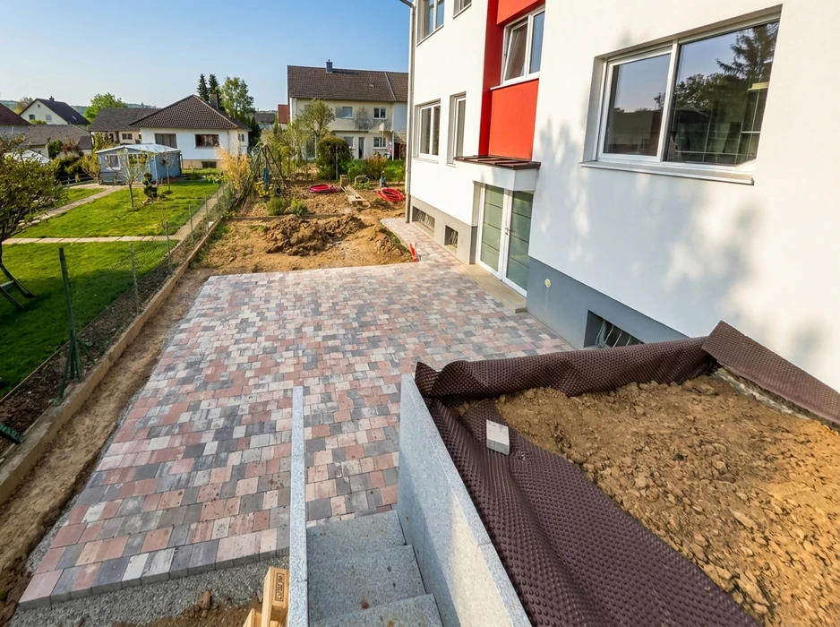Jardin en cours d'aménagement paysager extérieur